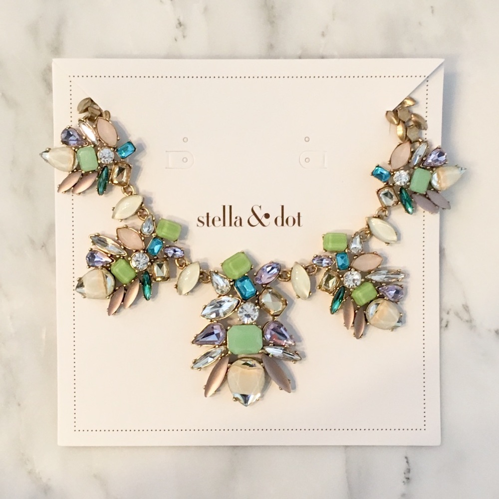 Stella & Dot Trellis Necklace